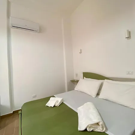 Sicilia Bedda Room's ゲストハウス 3*